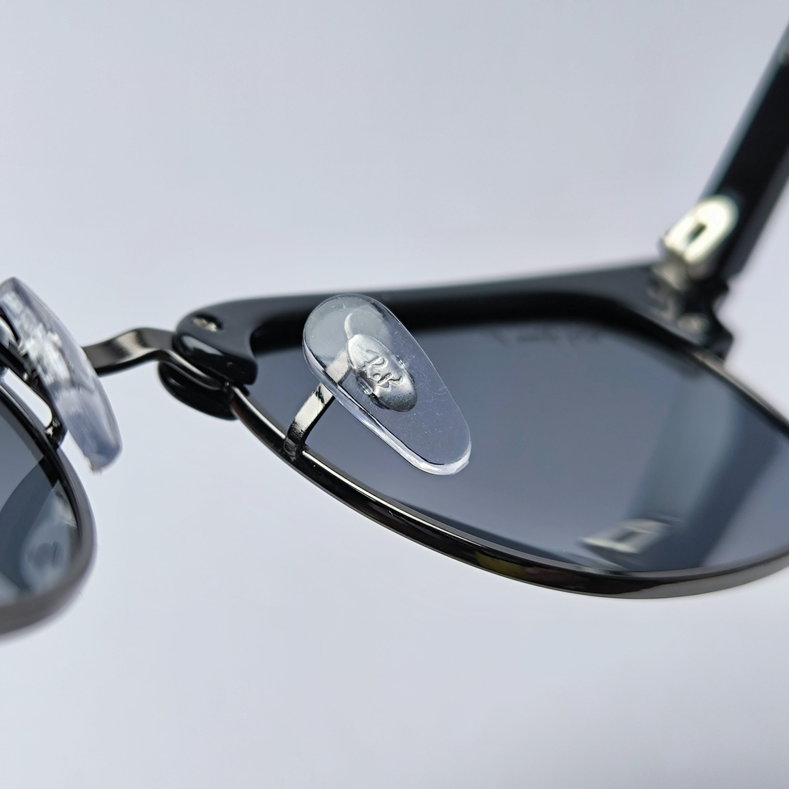 عینک آفتابی کلاب مستر ریبن RB3016 (تک و عمده) 3 عینک آفتابی کلاب مستر ریبن RB3016 (تک و عمده)