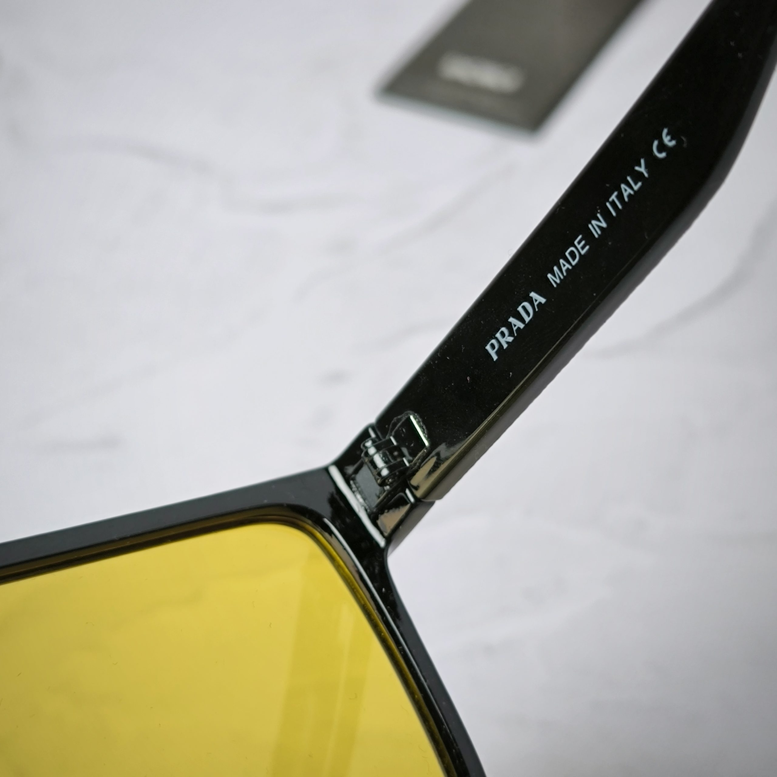 عینک شب پرادا P6067 4 عینک شب پرادا P6067