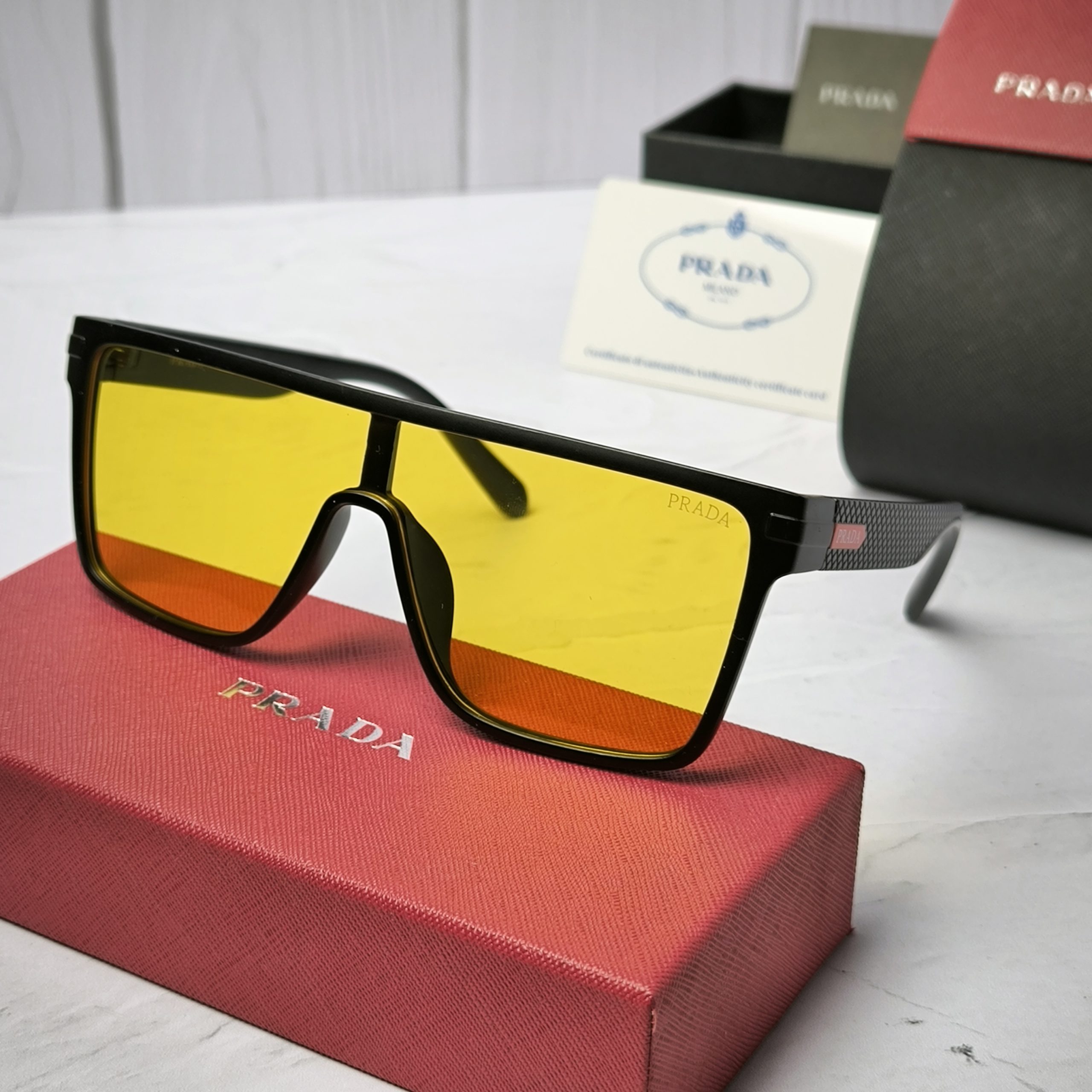 عینک شب پرادا P6067 5 عینک شب پرادا P6067