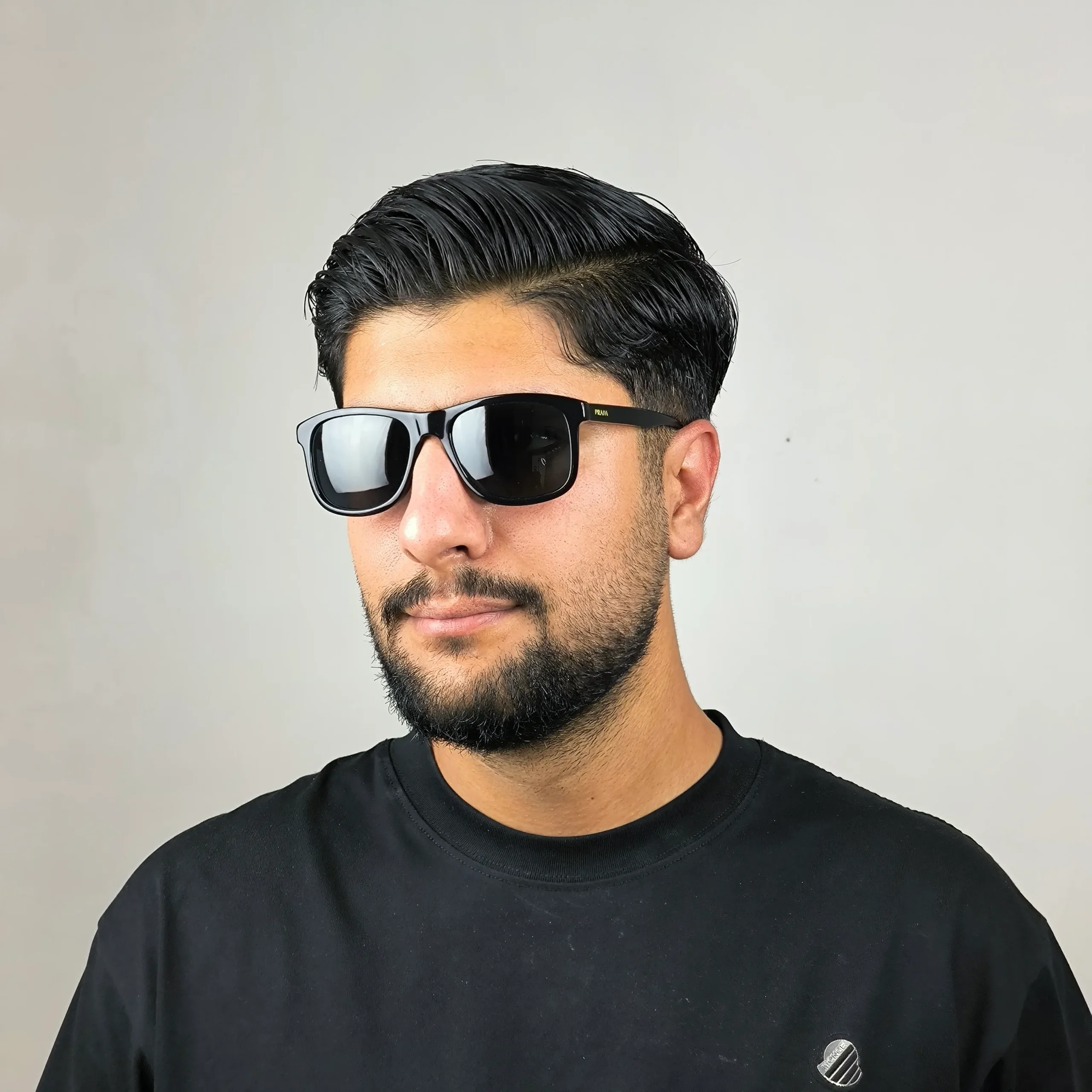 عینک آفتابی پلاریزه مستر پرادا 9714 با پک اصلی 7 عینک آفتابی پلاریزه مستر پرادا 9714 با پک اصلی